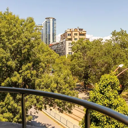 Privat bolig Megy's 1st Next To The National Palace Of Culture Sofia